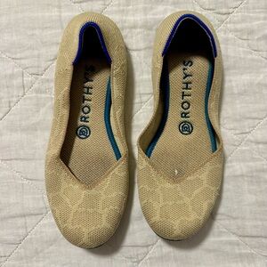 Rothy's Beige Giraffe Print Round Ballet Flat 7